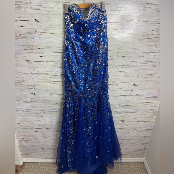 Hebeos Prom Dress blue sequin strapless size medium tulle silver - Picture 1 of 7